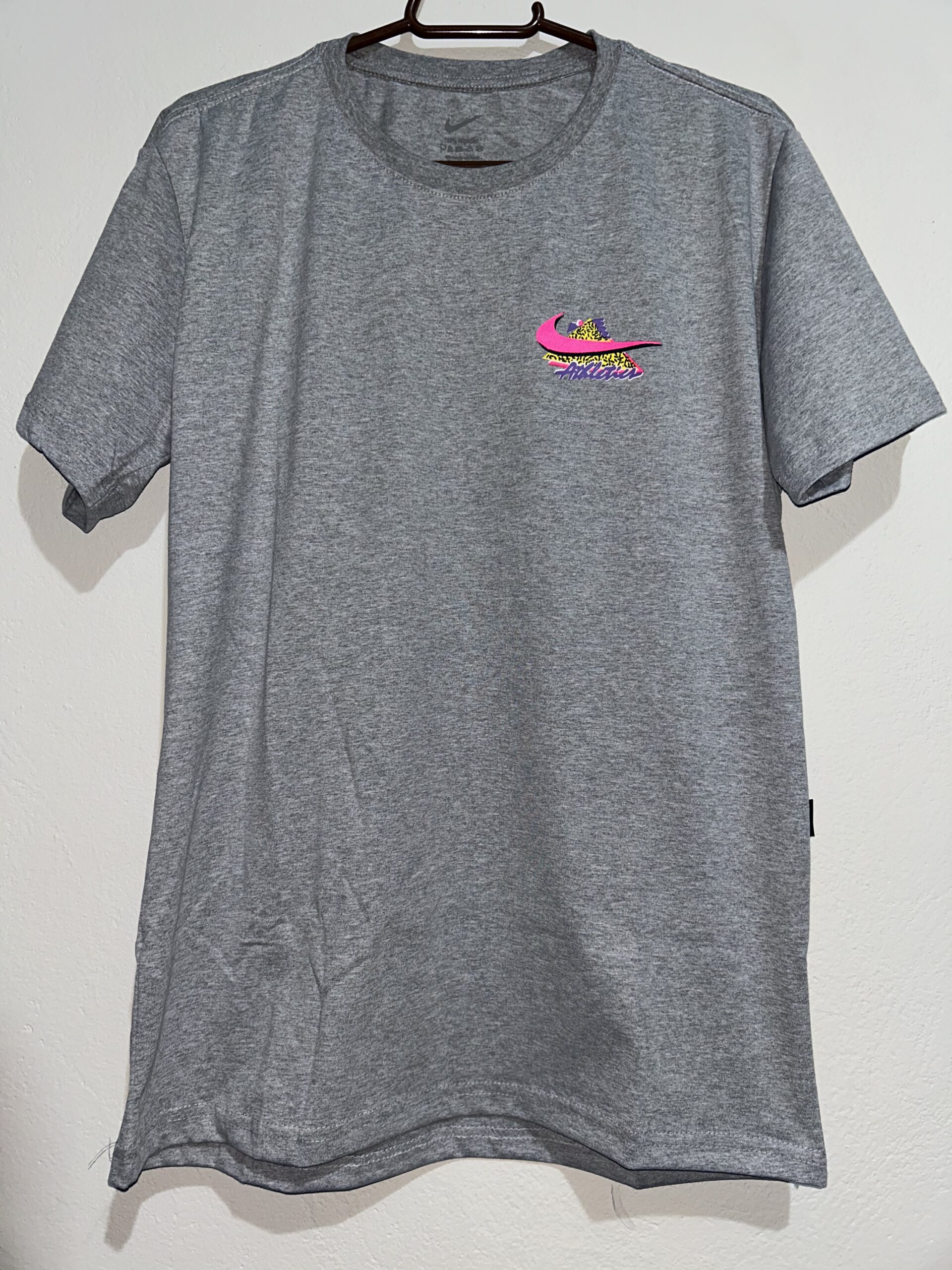 Camiseta Nike  Athletics